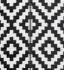 Black Geometrical Polyproylene 6 ft x 6 ft Machine Made Picnic  Mats