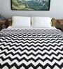 Black Polyester Abstract 120 GSM Double Bed Comforter