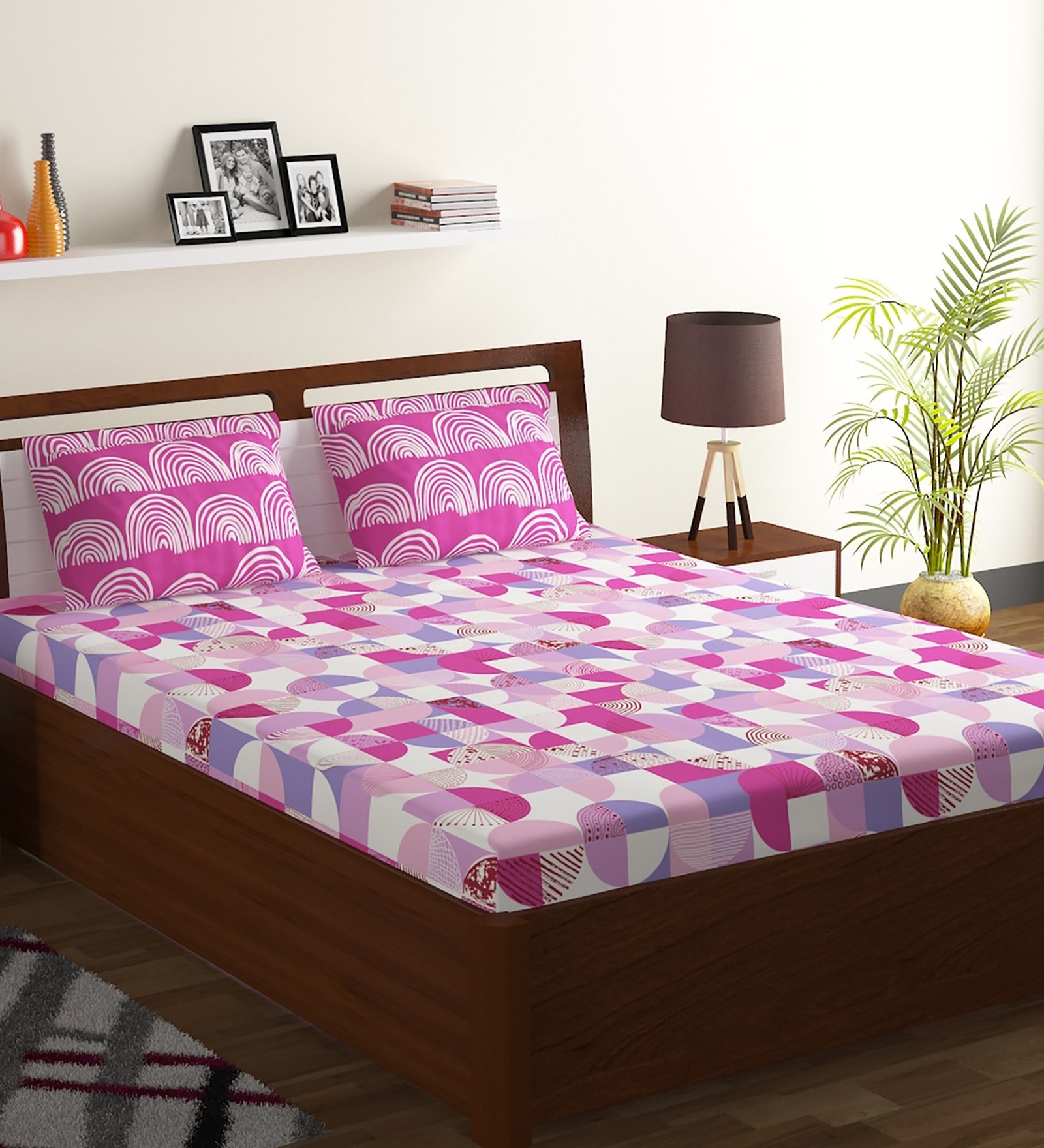 Buy Cotton 180TC Double Bedsheet with 2 Pillow Covers by Bombay Dyeing