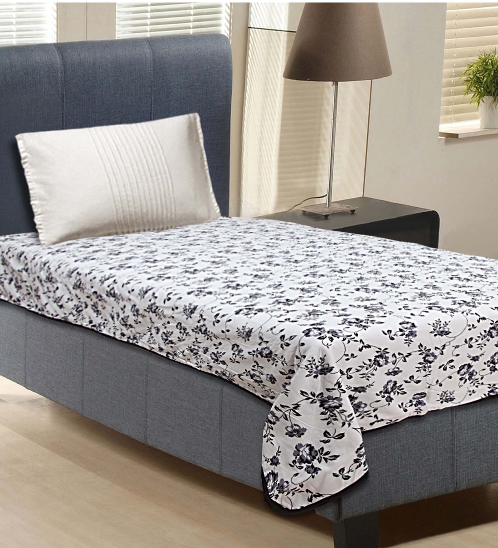 Buy Multicolour Cotton 87 X 55 Inch Single Size Cuddle Down Dohar by