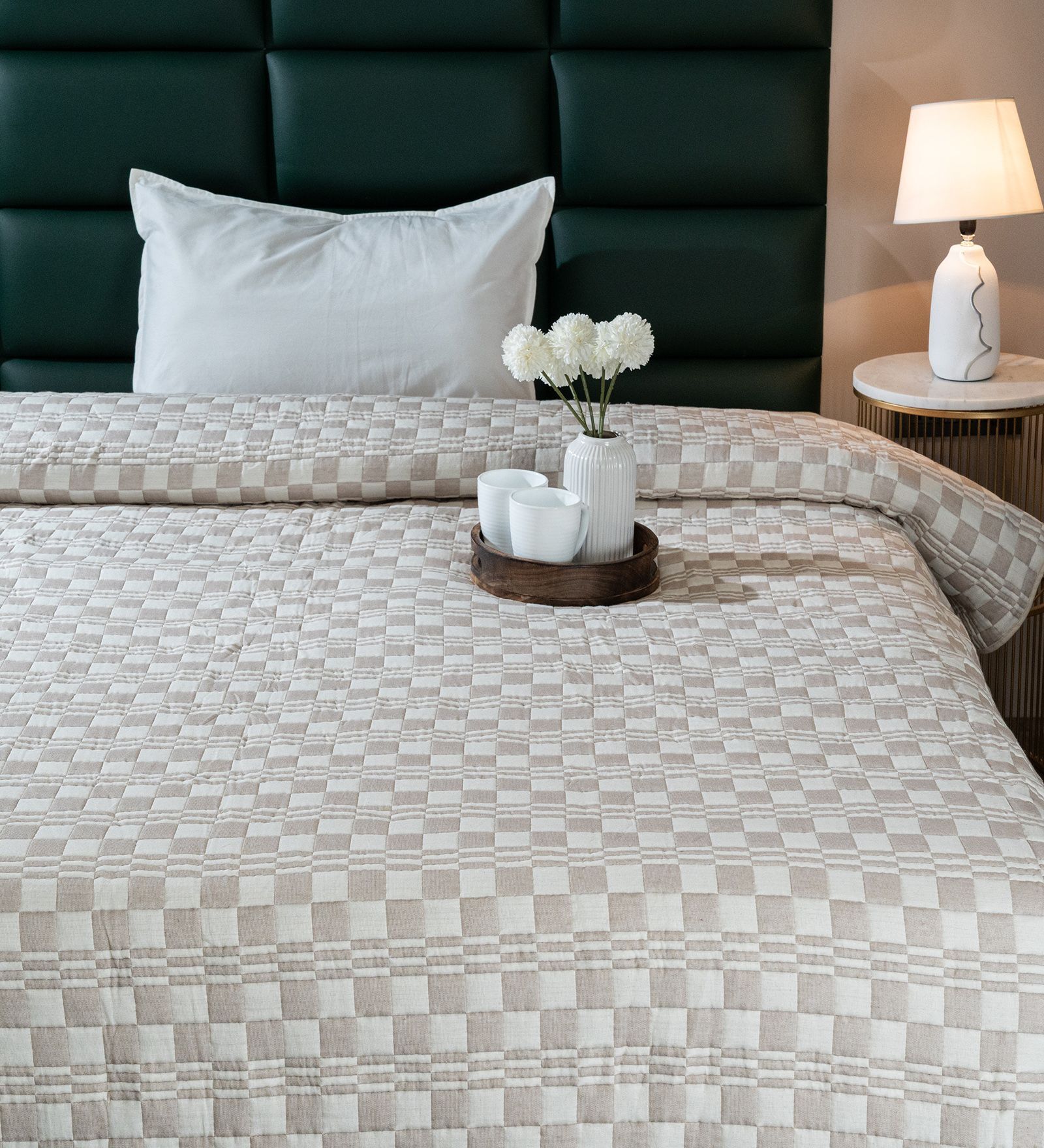 Multicolor Booti Single Bedspread With Pillow Cover