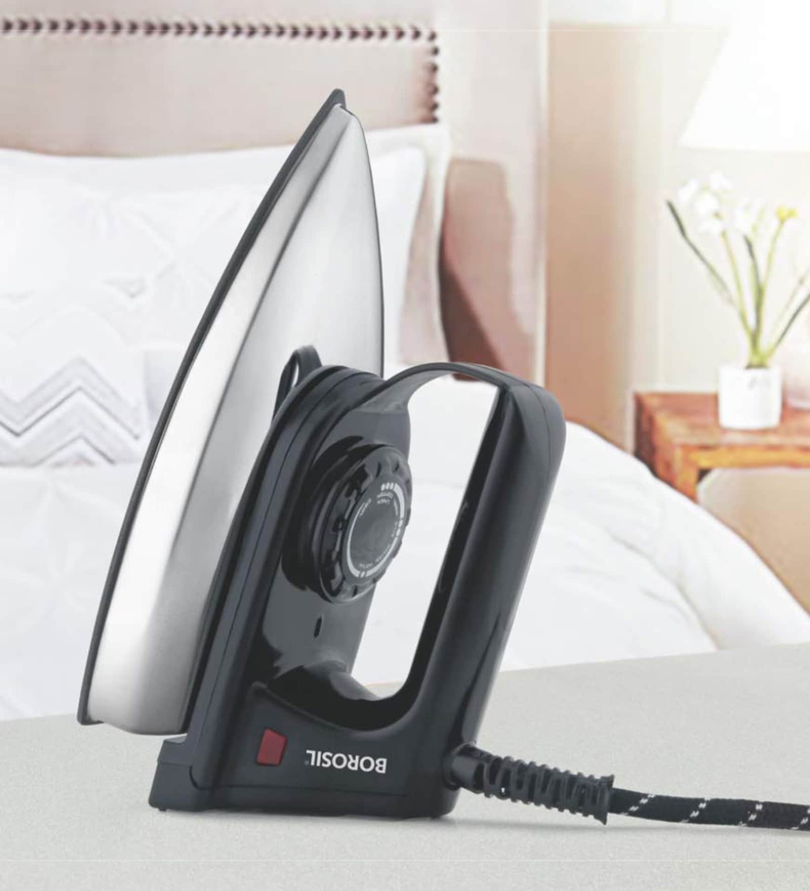 Borosil Quick Press Bdi750Wmb11 750-Watt Iron (Black)