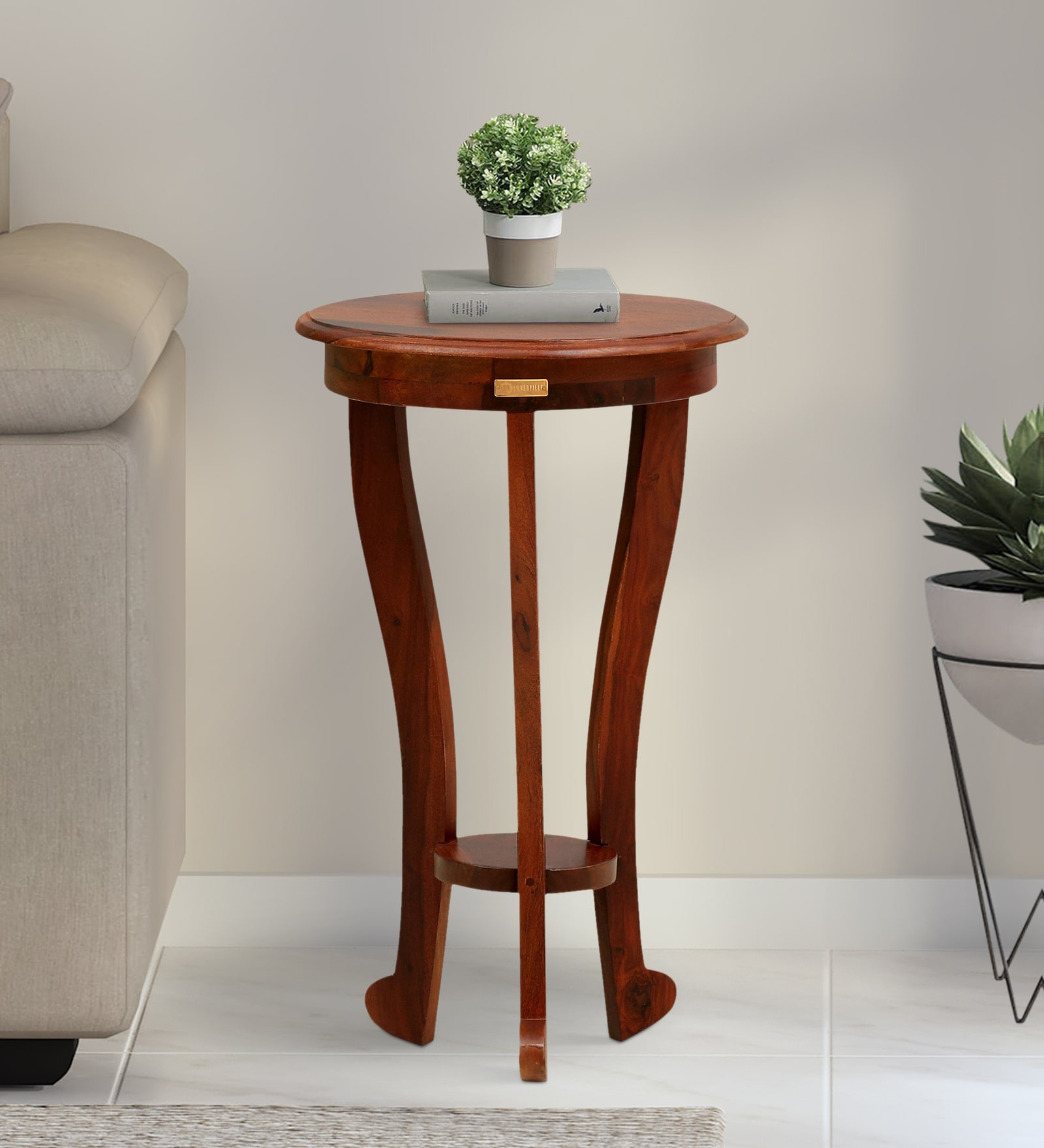 Boswyn Sheesham Wood End Table In Scratch Resistant Honey Oak Finish