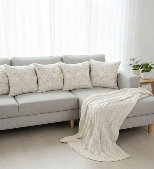 Bohemian Tufted Cotton Throw Cushion Cover (18x18)