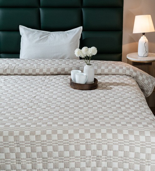 Multicolor Booti Queen Size Bedspread With Pillow Cover