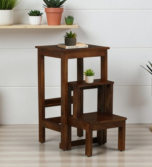 Boudry Mango Wood Ladder Stool In Tubbaq Finish