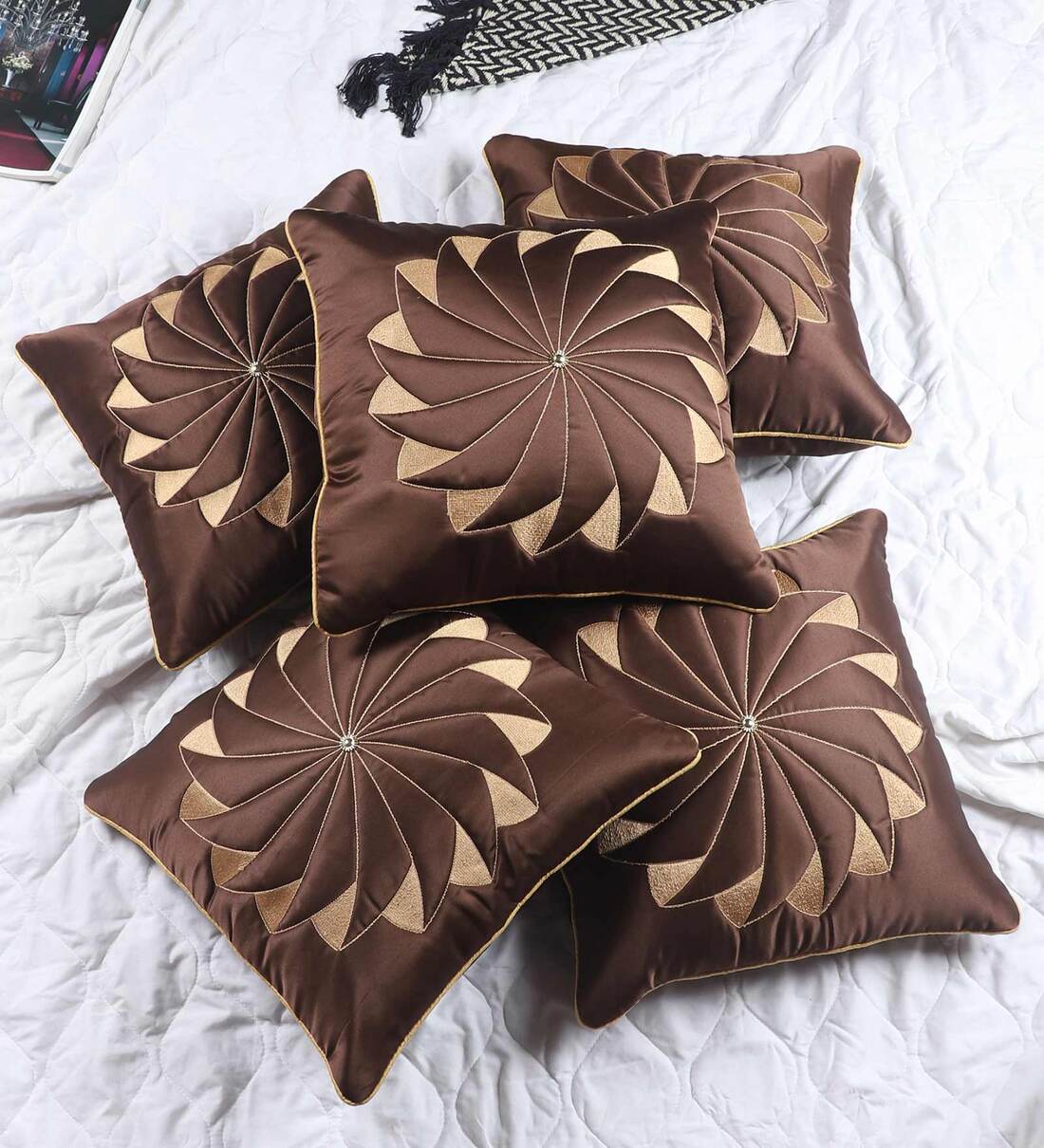polyester cushion covers