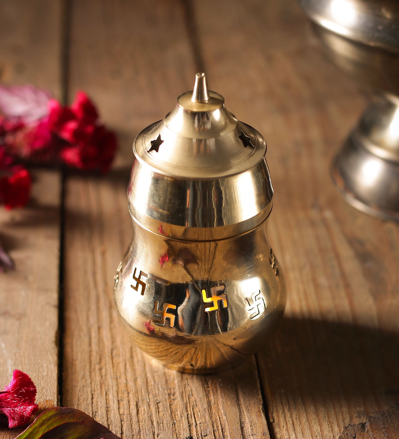 Camphor Brass Burner