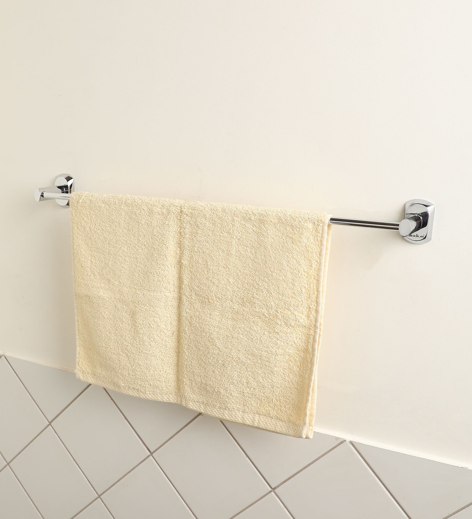 Buy Brass Towel Bar (Length 24 Inches) By Palladium at 100 OFF by