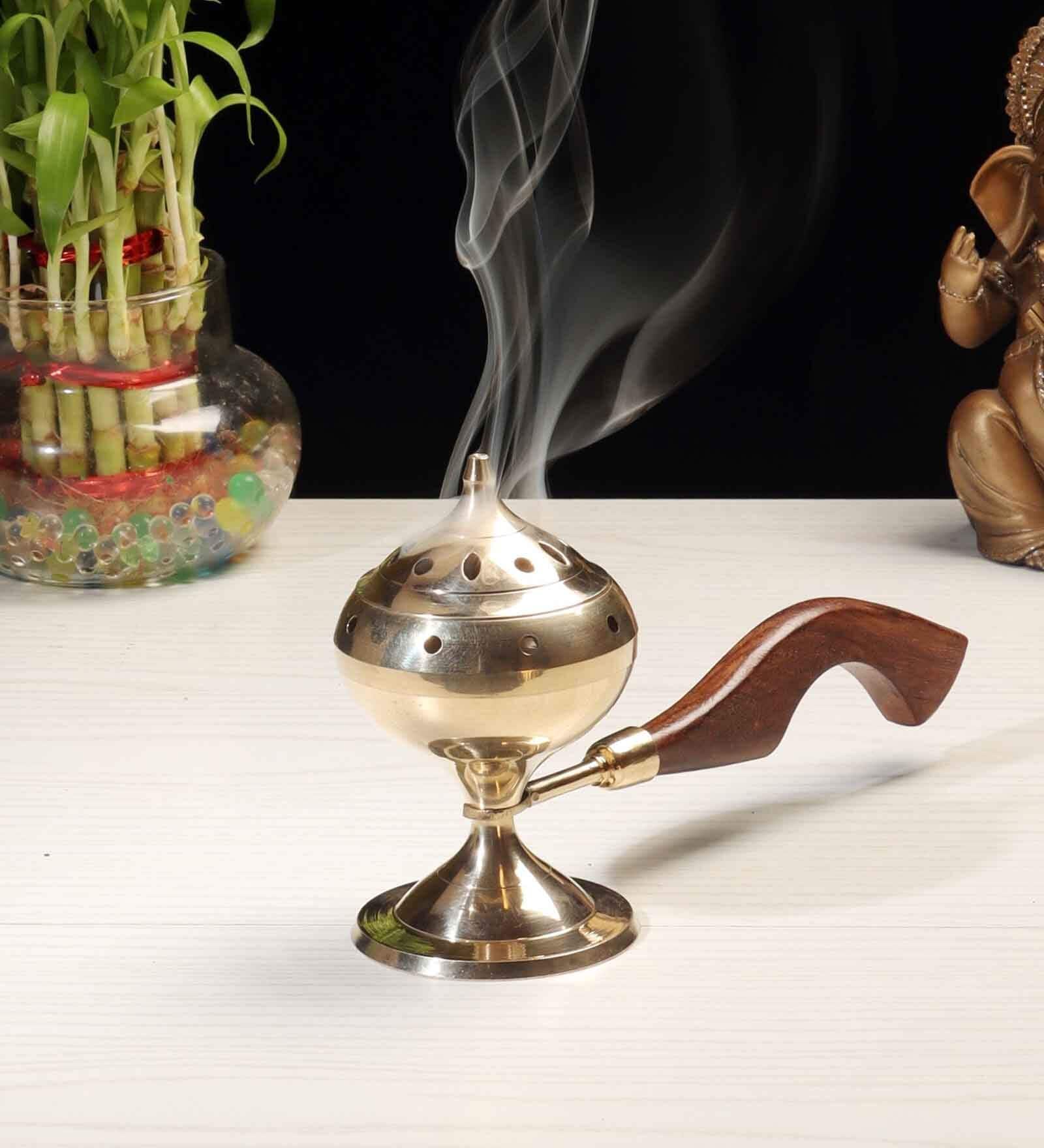 Brass Lobaan with Wooden Handle