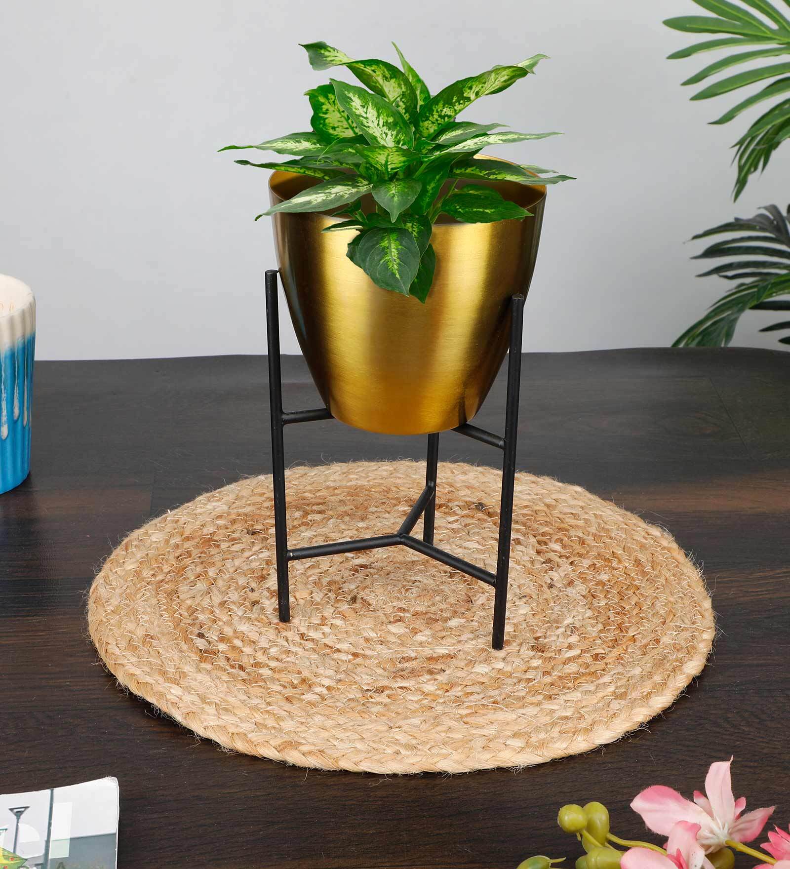 Brass Metal Taper Desk Pot