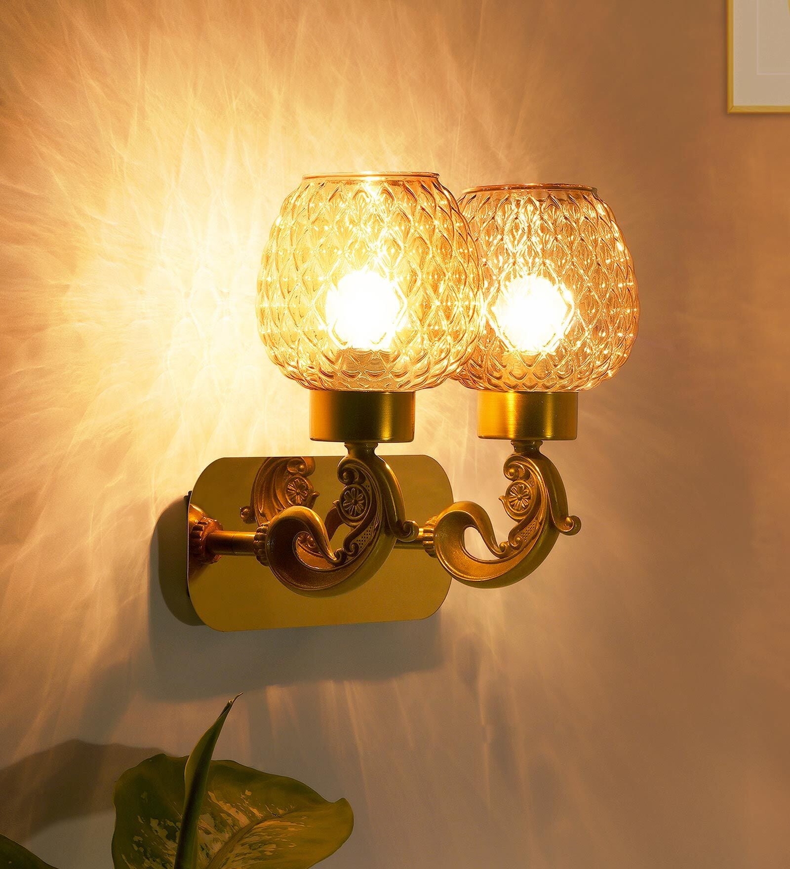 Brass Plantation Dual Light Glass & Metal Wall Light