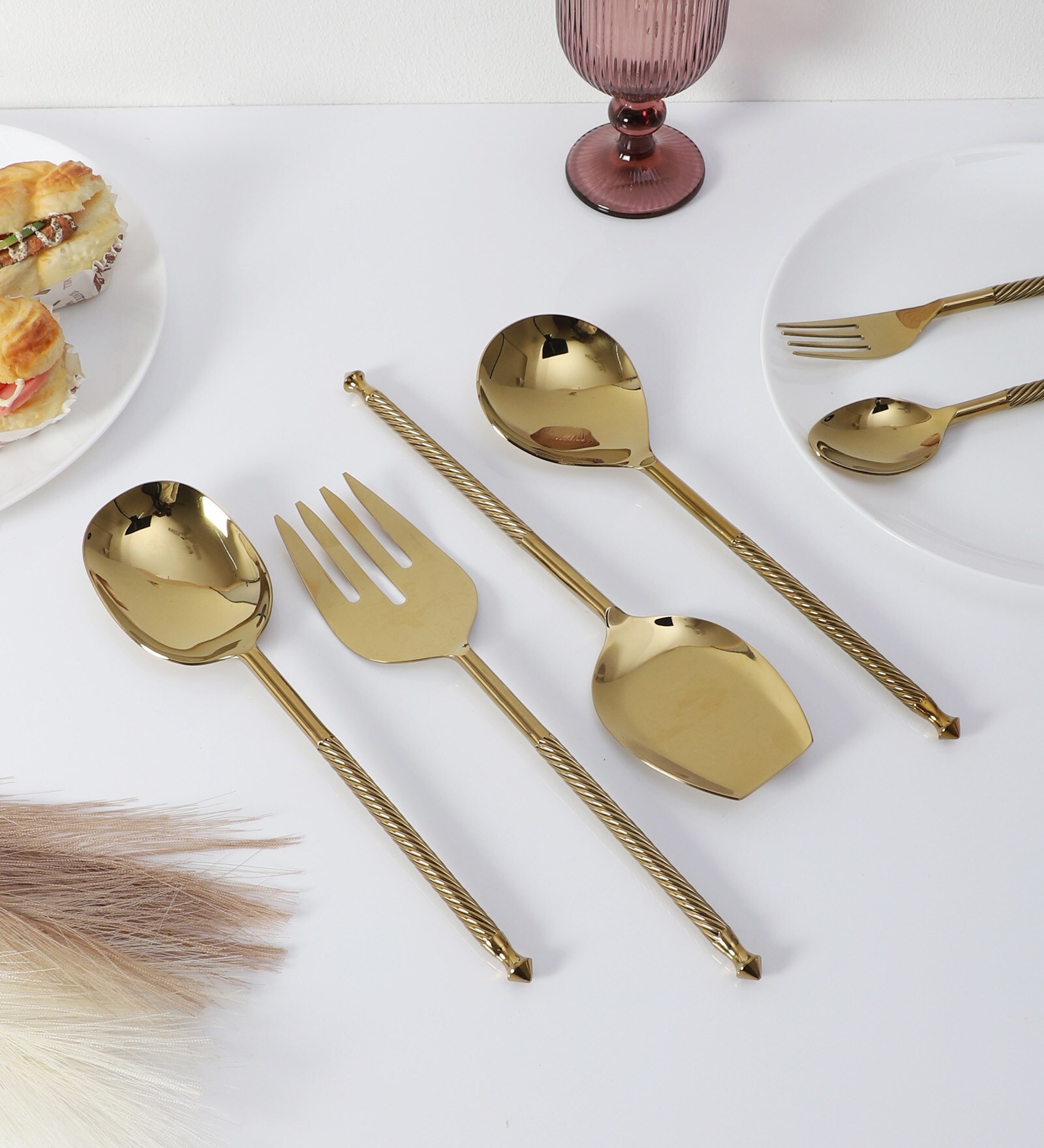 Brio Serving Set Gold