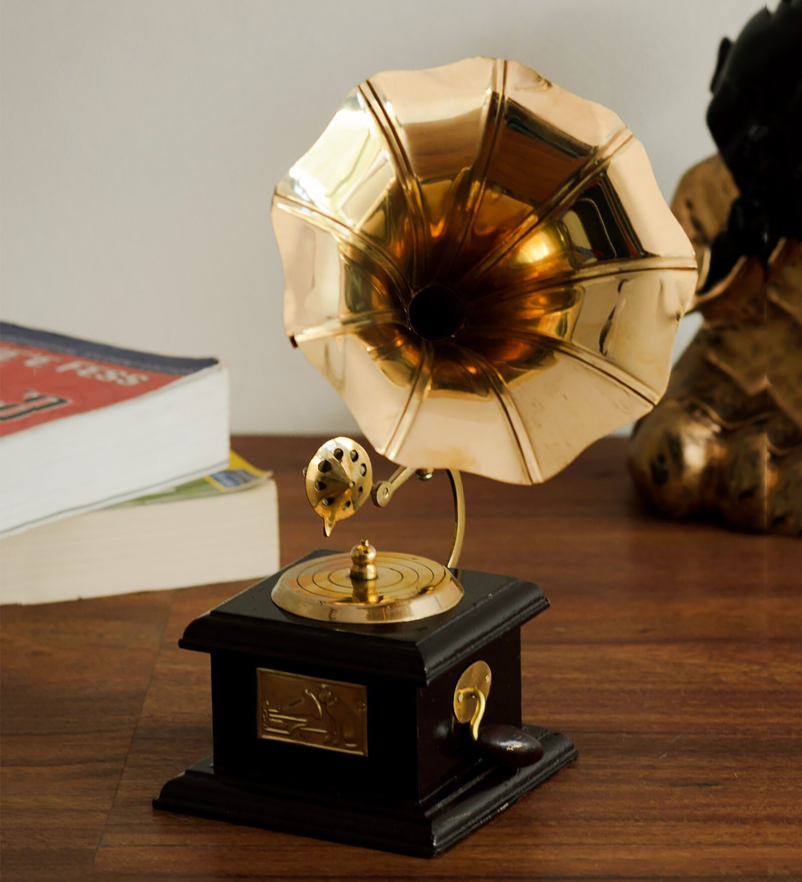 Brown Brass Music Decorative Gramophone Showpiece