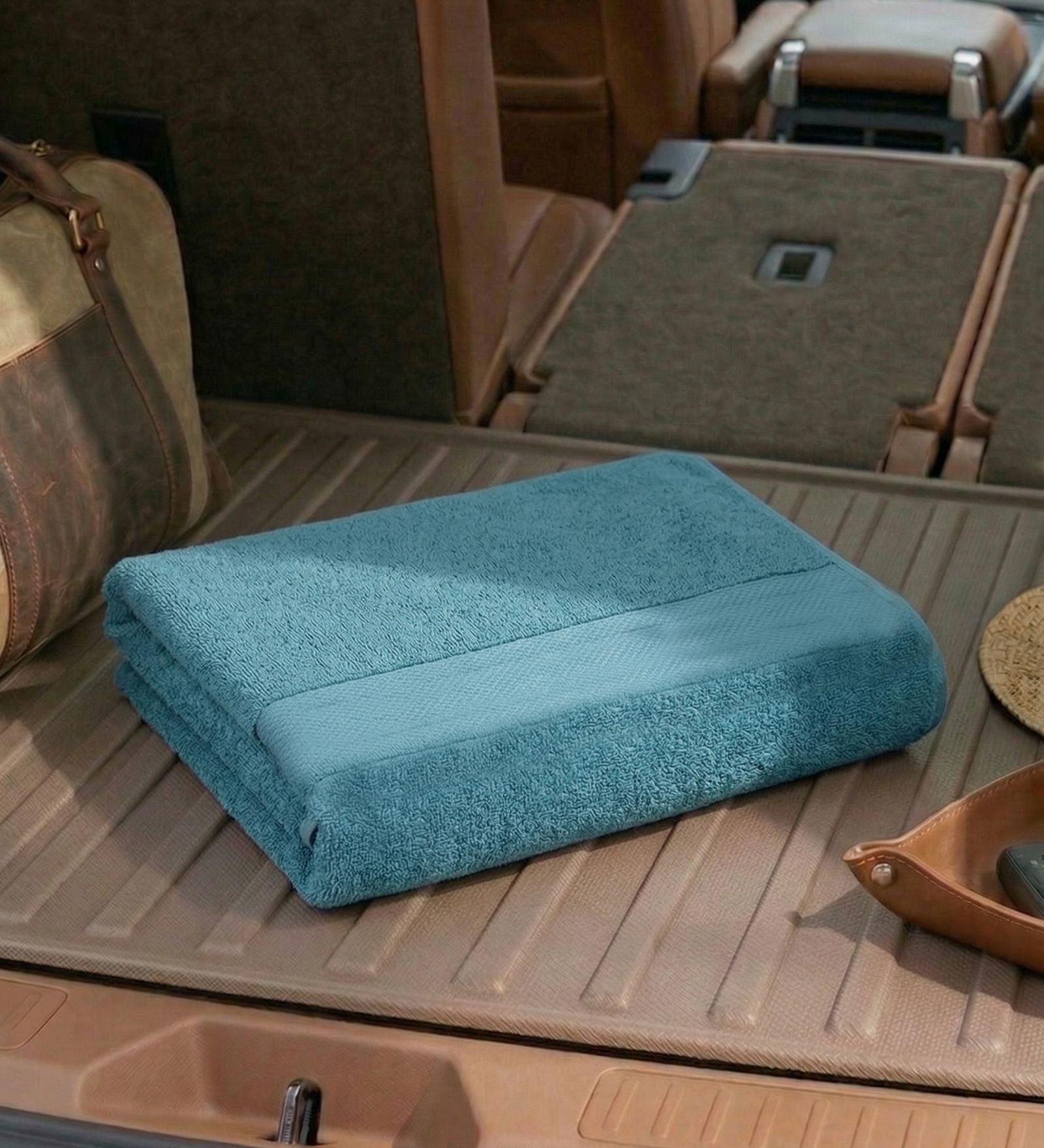 Brown 100% Cotton 380 Gsm Car Towel