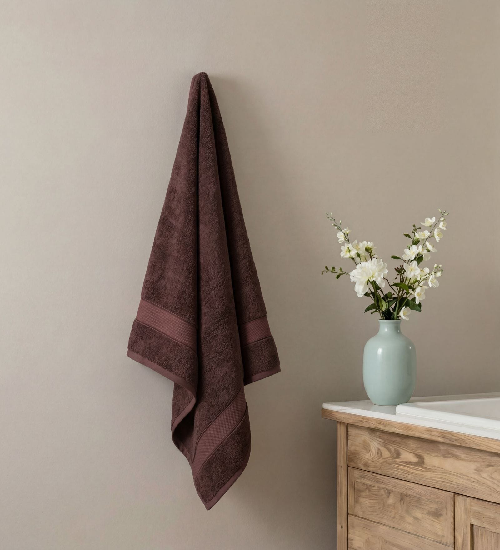 Brown 100% Cotton 600 Gsm Bath Towel