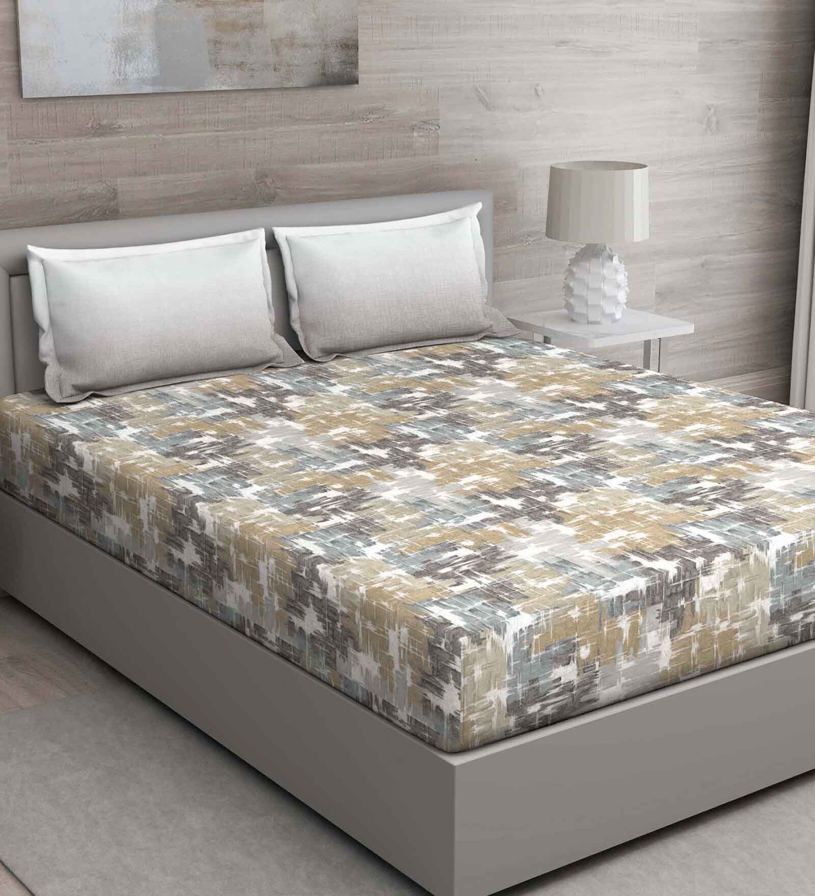 Brown Abstract 144 TC Cotton King Sized Bed Sheets with 2 Pillow Covers