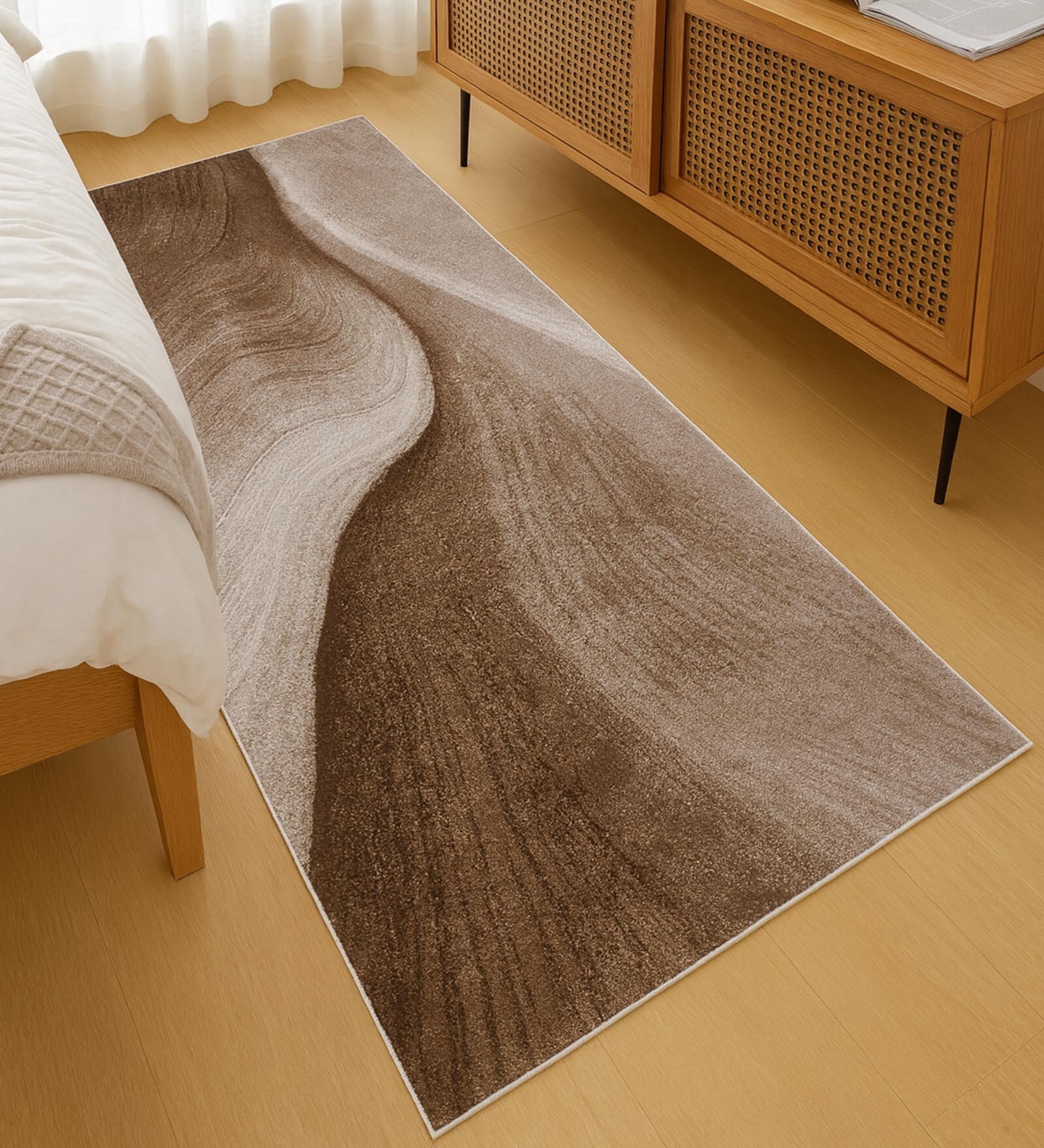 Brown Abstract Polypropylene 5 ft x 2.5 ft Machine Made Runner