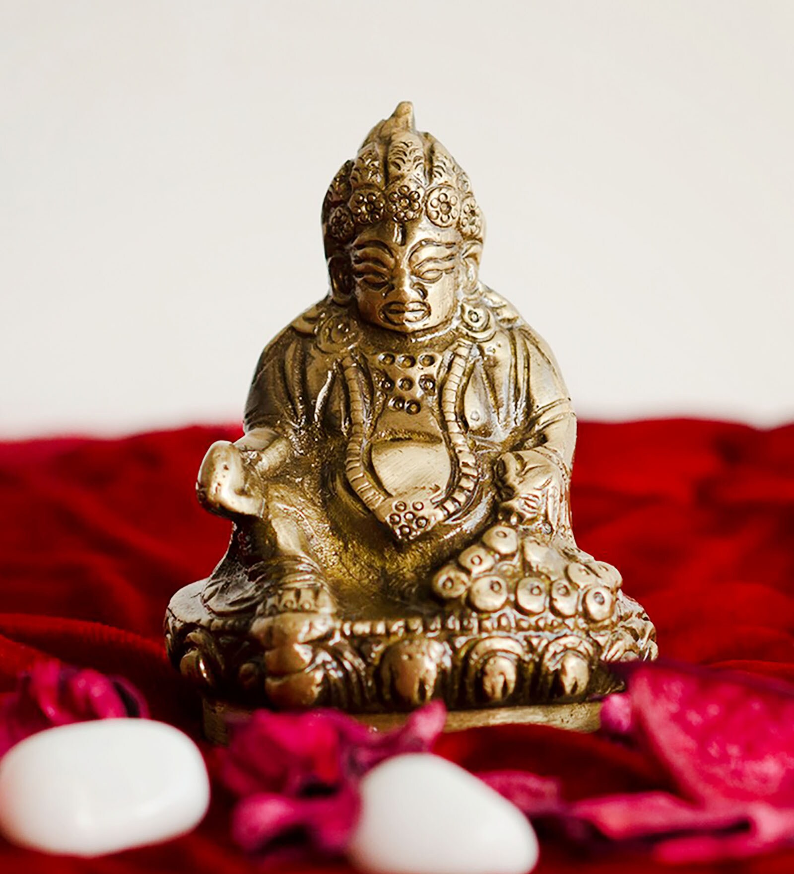 Brown Brass Finish Lord Kuber