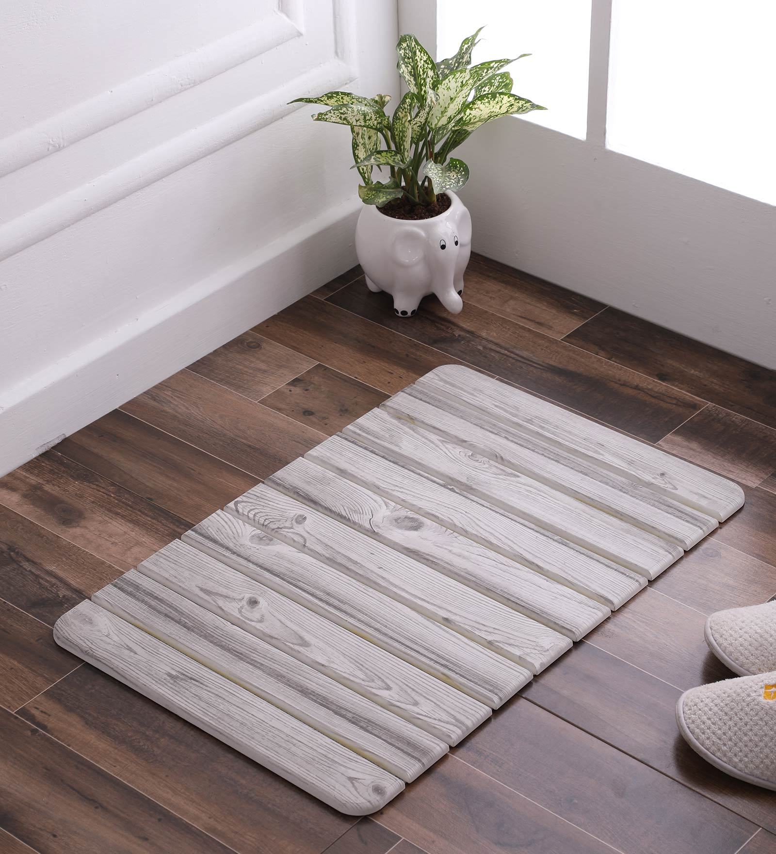 Grey PVC Plain Solid 24x16 Inches Antiskid Bath Mat