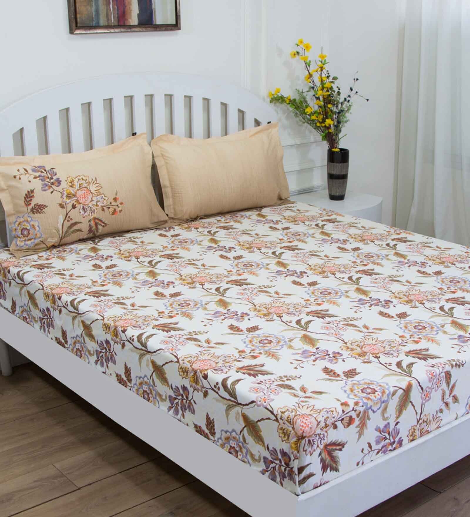Brown Floral 144 TC Cotton Queen Sized Bed Sheets with 2 Pillow Covers