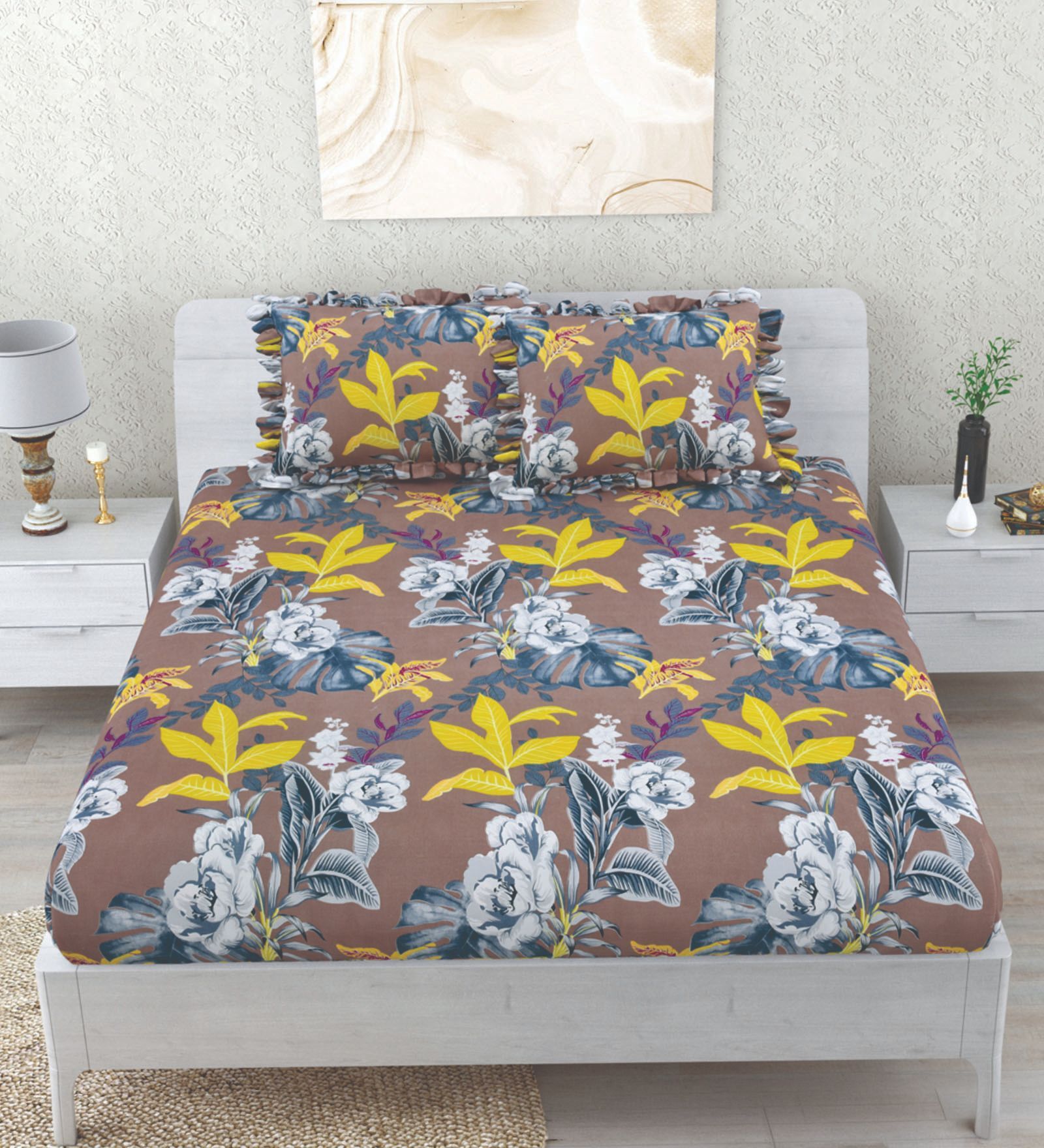 Brown Floral 260 Tc Polycotton Double Fitted Bedsheet With 2 Pillow Covers