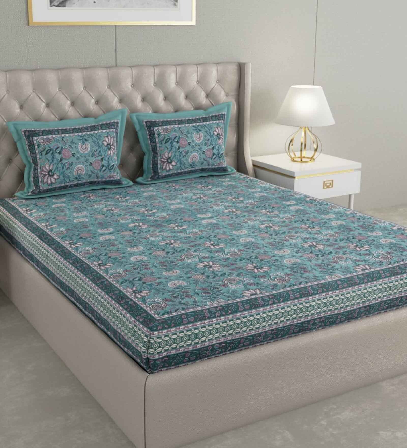 Green Floral 300 TC Cotton Double King Sized Bedsheet With 2 Pillow Covers