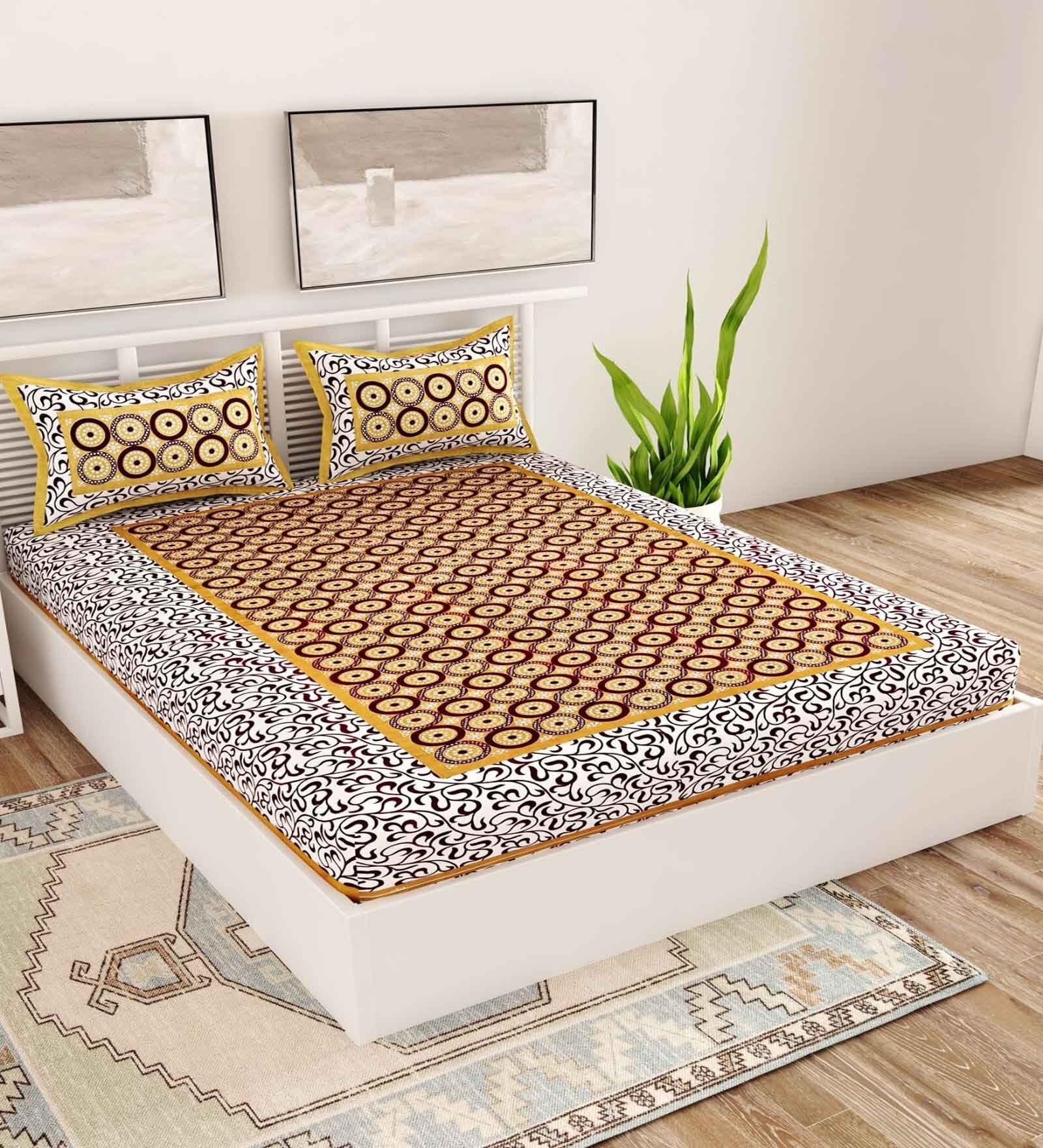 Brown Geometric 120 TC Cotton Queen Sized Bedsheet with 2 Pillow Cover
