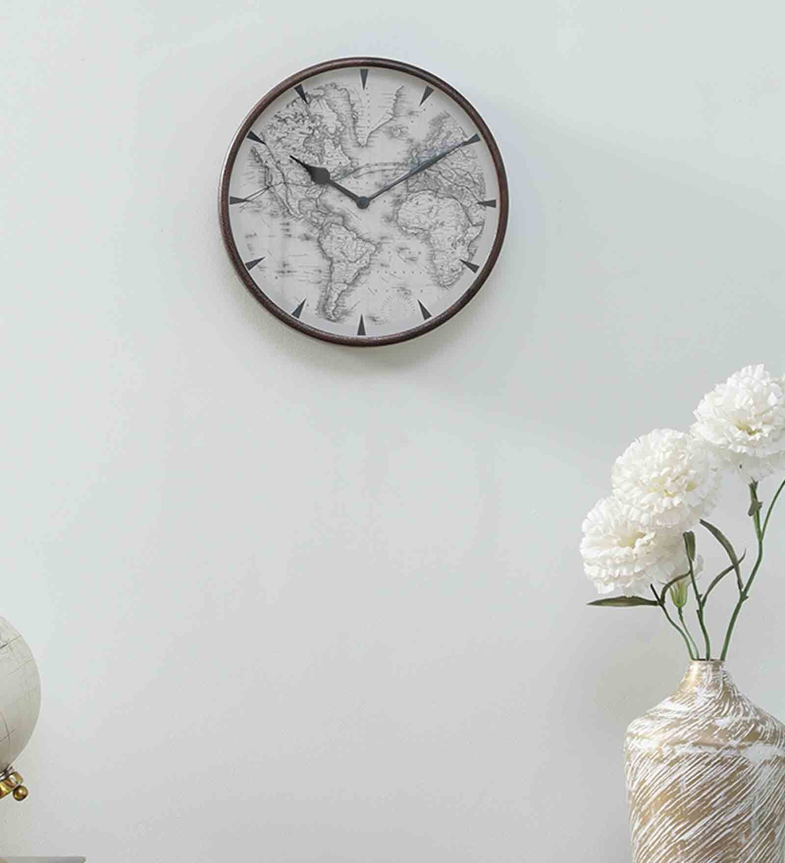 Brown Metal Attractive Modern Wall Clock