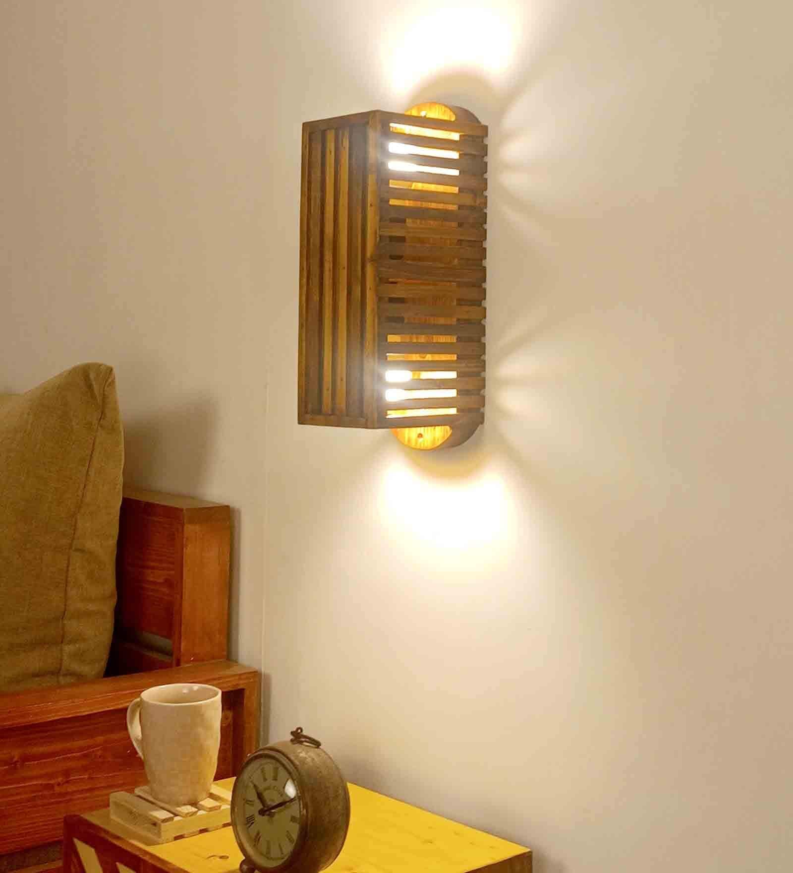 Wooden Flush Mount Wall Light (Brown)
