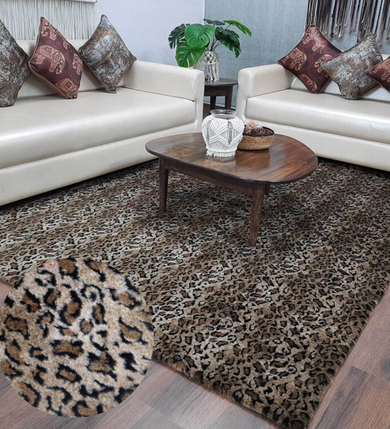 Brown Polyester 5 x 5 Feet Shaggy Carpet