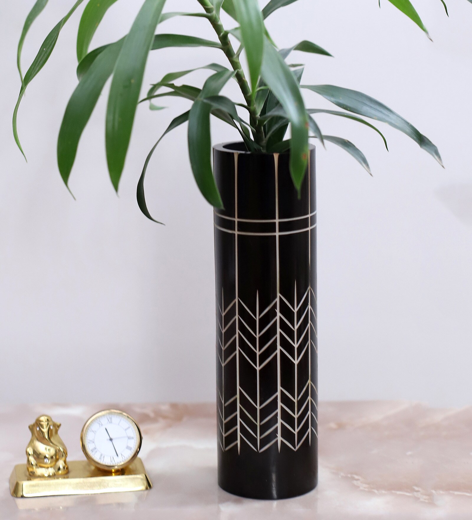 Brown Resin Calathus Table Vase