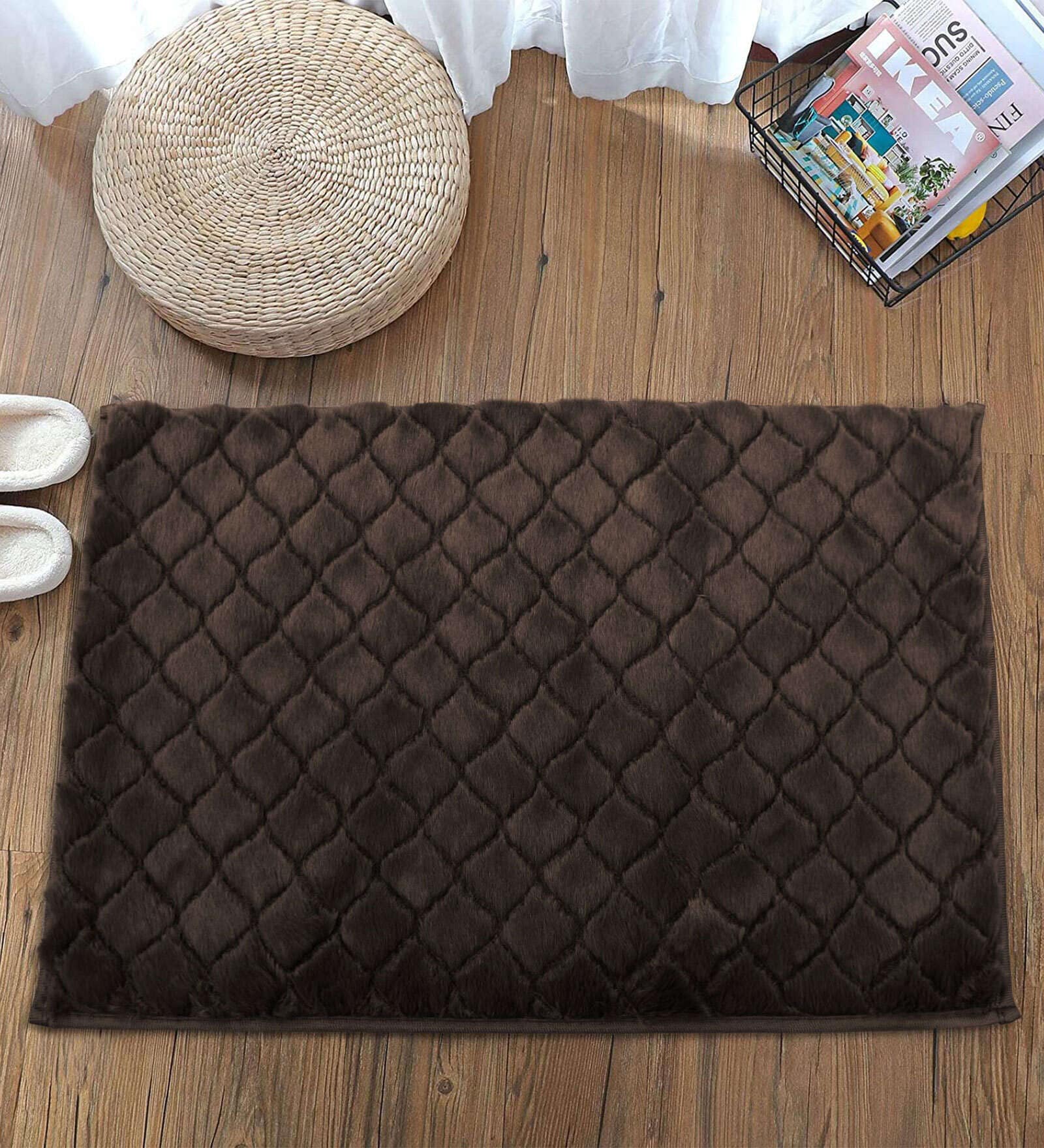 Brown Geometric Polyester 24x16 Inches Super Soft Bath Mat