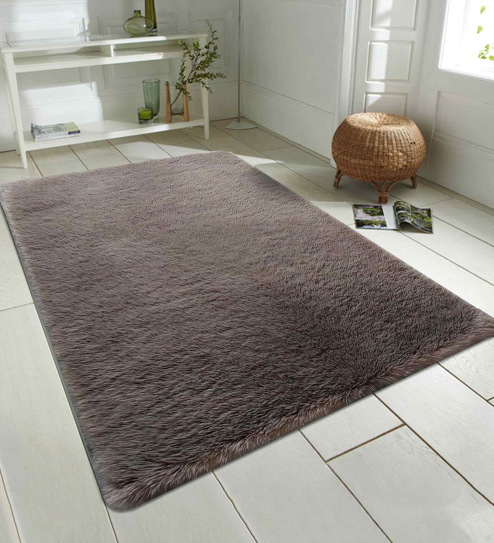 Brown Solid Polyester 4x6 Feet Machine Made Carpet
