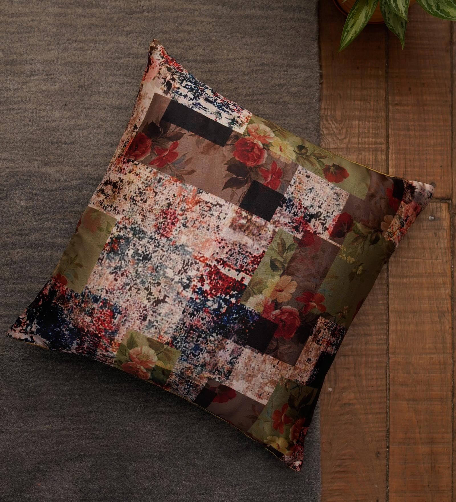 Brown Traditional Poly Canvas 16 x 16 Inches Cushion Cover
