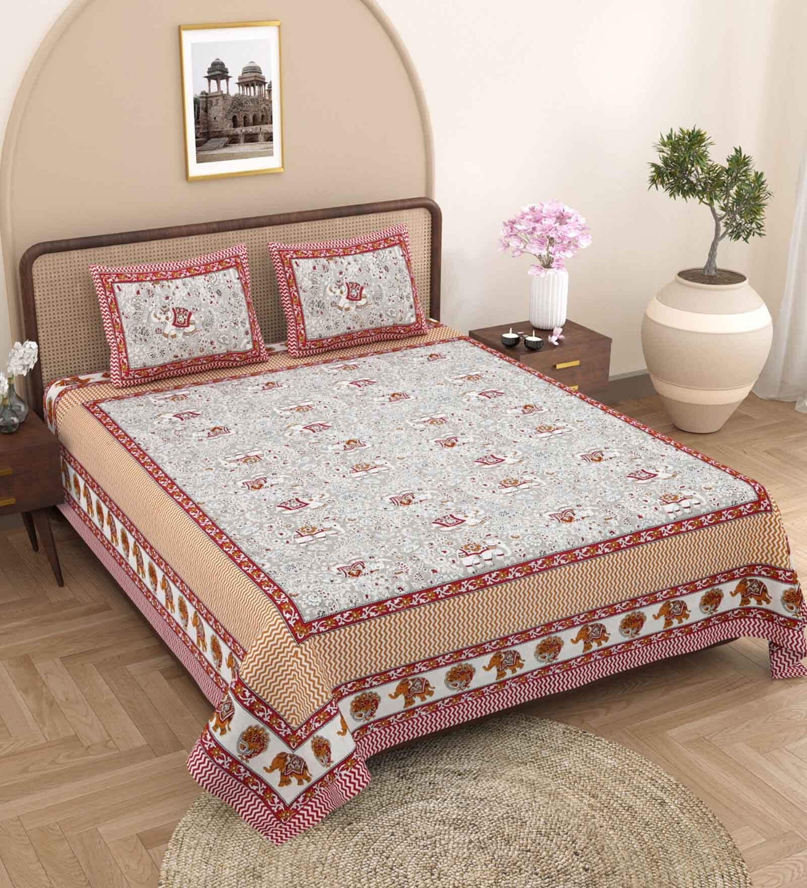 Brown Traditional 240 TC Pure Cotton King Sized Double Bedsheet with 2 Pillow Covers