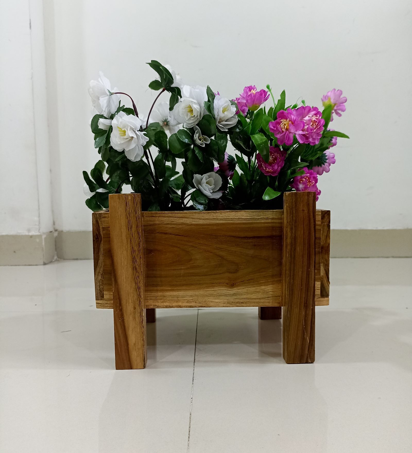Brown Wooden Wooden Planter Stand
