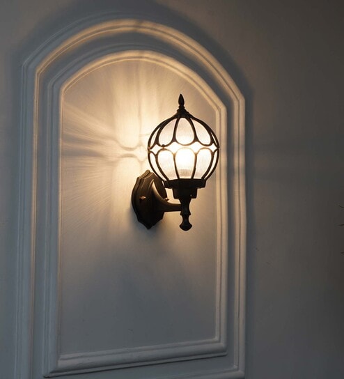 Brindox Decorative Aluminium Outdoor Wall Lamp In Black Finish