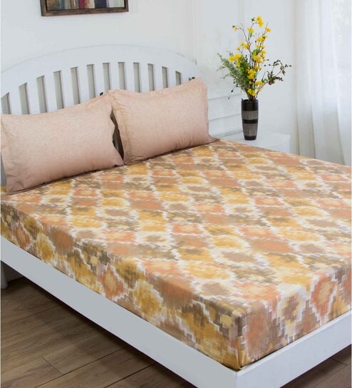 Brown Abstract 180 TC Cotton Queen Sized Bed Sheets with 2 Pillow Covers by GM Fabrics