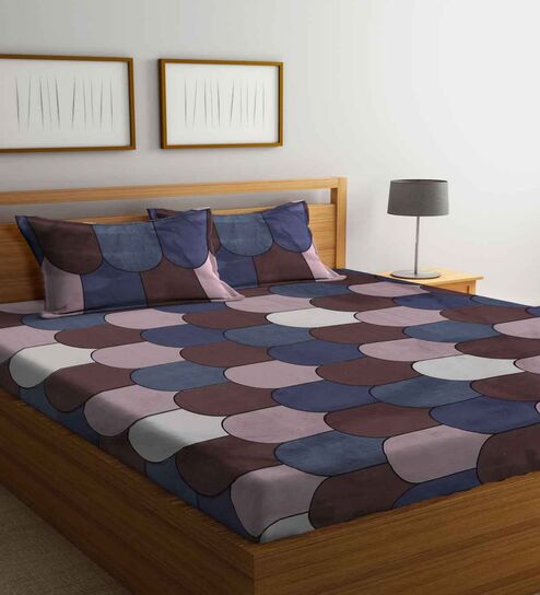 Brown Geometric 300 TC Cotton Blend Double King Size Bedsheet with 2 Pillow Covers