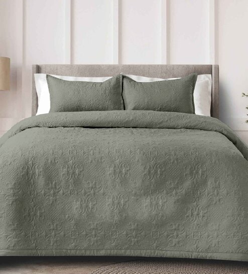 Oilve Solid GSM 300 Pure Cotton King Size Bedcover With 2 Pillow Covers
