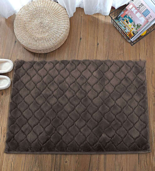 Brown Geometric Polyester 24x16 Inches Super Soft Bath Mat By Luxe Home International