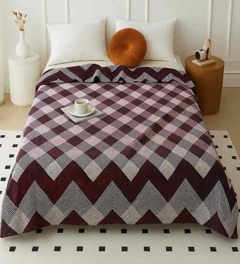 Brown Wool Geometric 210 GSM Double Bed woolen blanket
