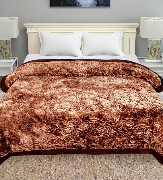 Buy Microfiber 300 GSM Heavy Winter Reversible Double Bed Comforter By Hosta Homes Online