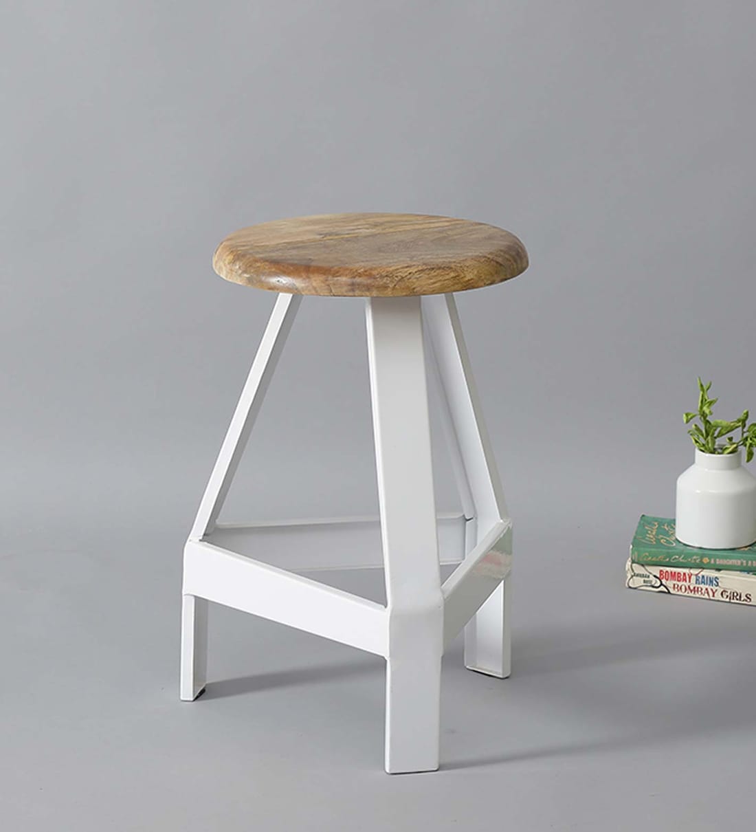 Buy Bucko Metal Seating Stool In White Colour at 7 OFF by Bohemiana