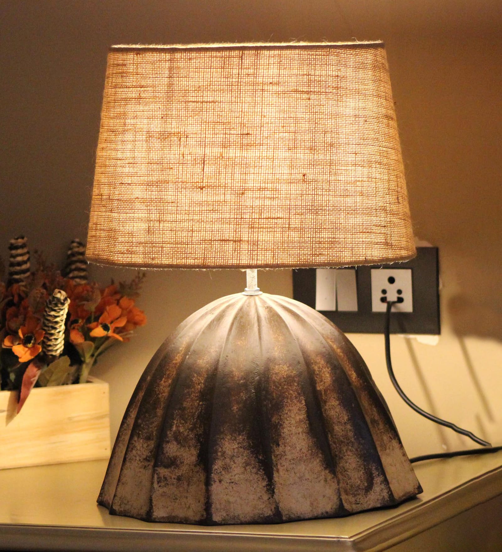 Burn Antique Finish Papermache Table Lamp