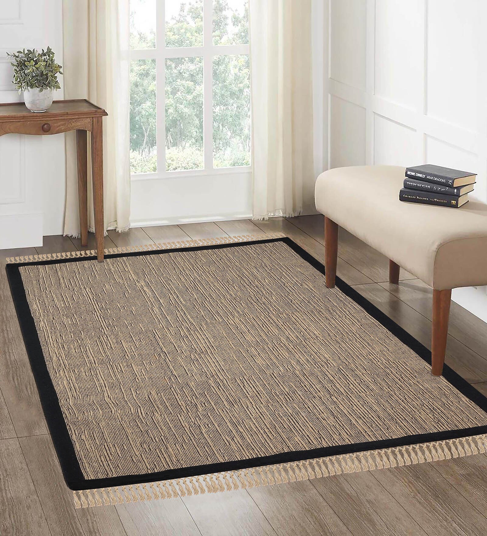 Black Burwan Cotton Jute Woven Strong 5X7 Ft Carpet With Fringe