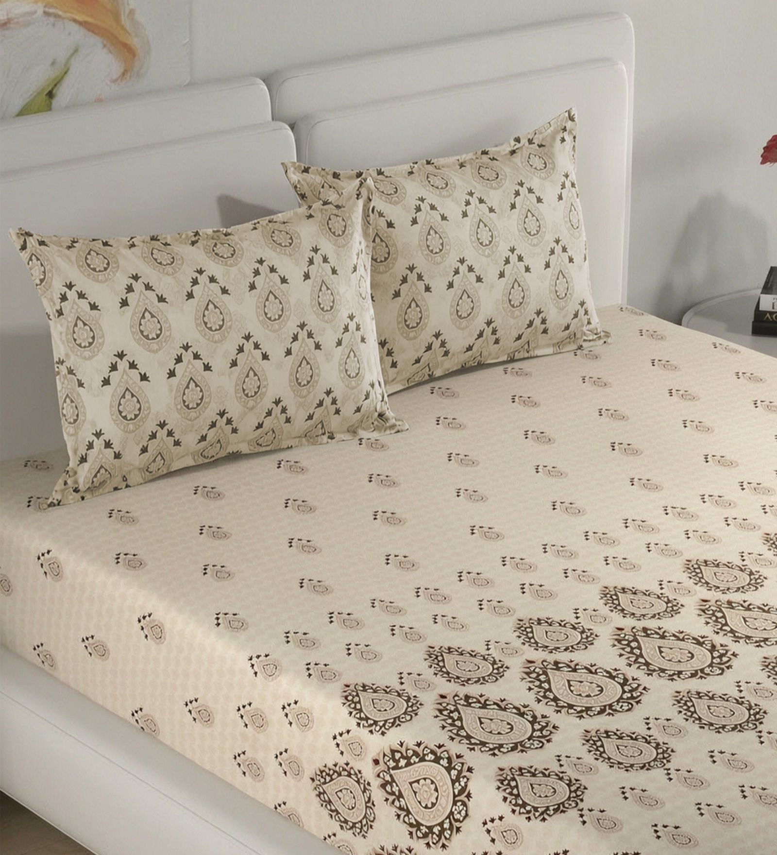 Camel Ethnic Print 180 TC Cotton King Bedhseet 2 pillow covers