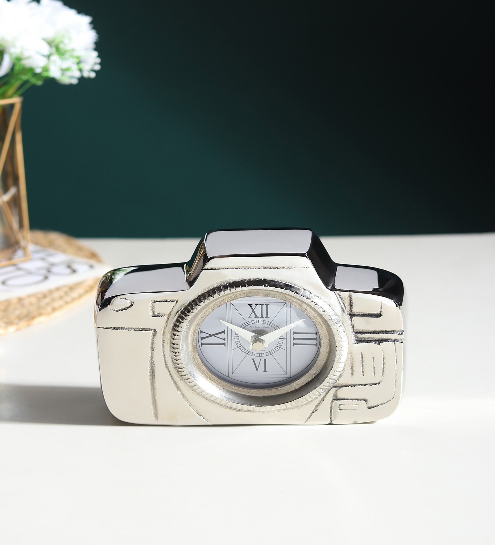 Gold Camerio Table Clock
