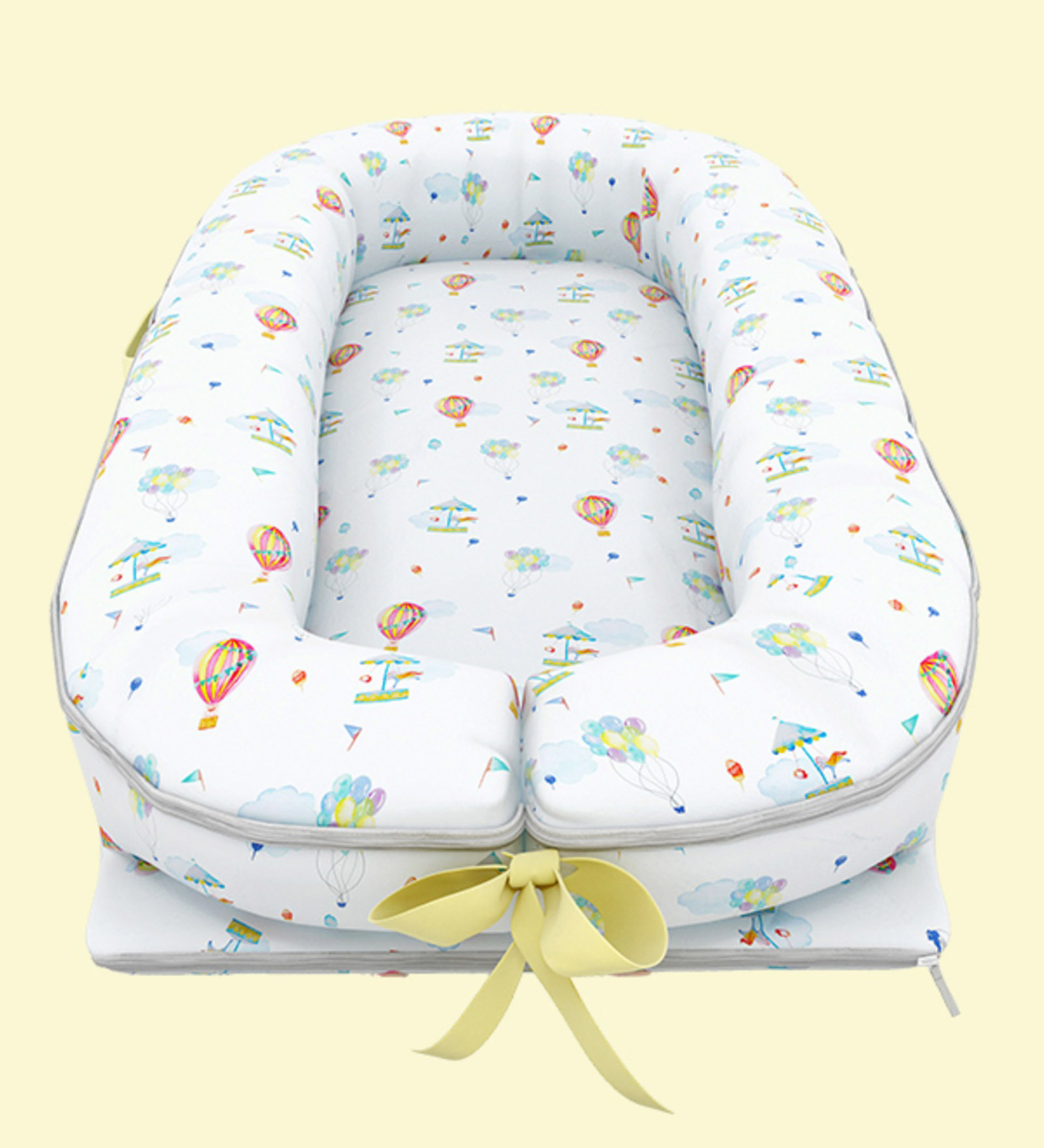 Carnival Organic Baby Cocoon in Multicolour